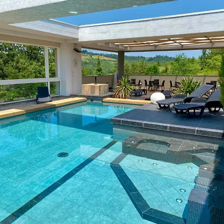 Admiral Park By Falco D'oro