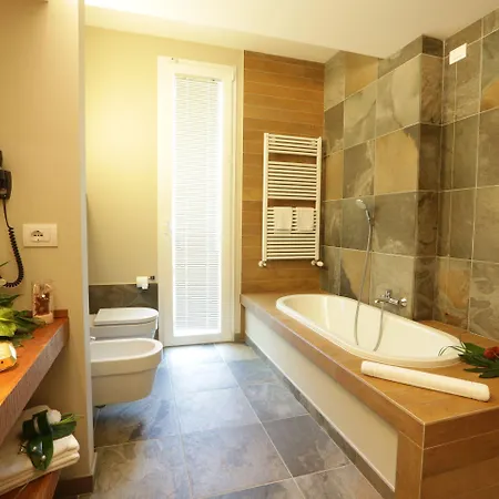 Admiral Park By Falco D'oro Zola Predosa