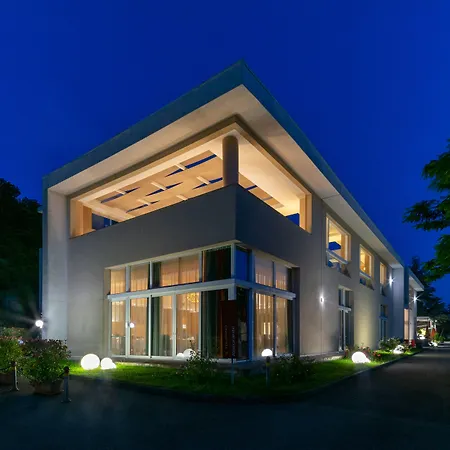 Admiral Park By Falco D'oro Hotel