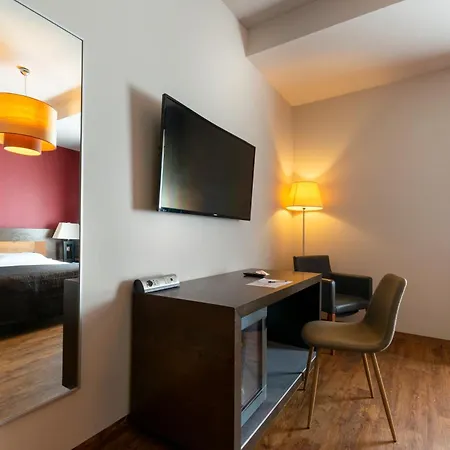 Otel Admiral Park By Falco D'oro 4*