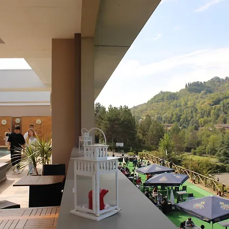 فندق Admiral Park By Falco D'oro زولا بريدوسا