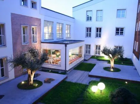 Otel Admiral Park By Falco D'oro 4*