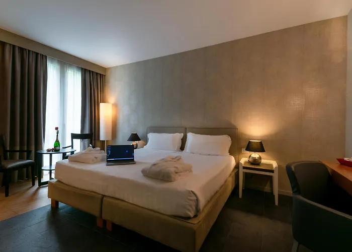 Admiral Park By Falco D'oro Zola Predosa