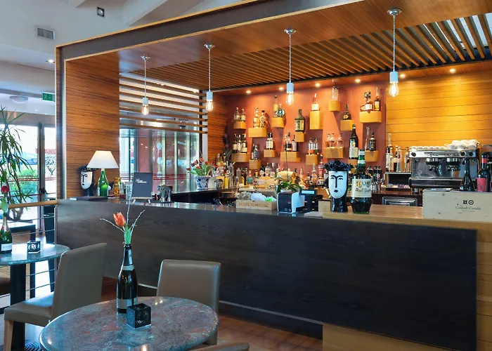 Admiral Park By Falco D'oro Szálloda Zola Predosa